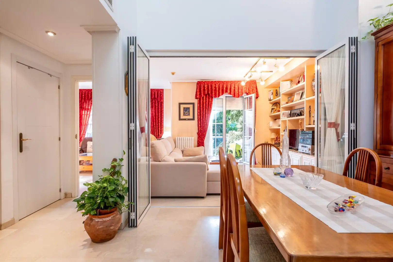 Dining room of Detached homes for sale in Zaragoza  with Air Conditioner, Heating and Community pool