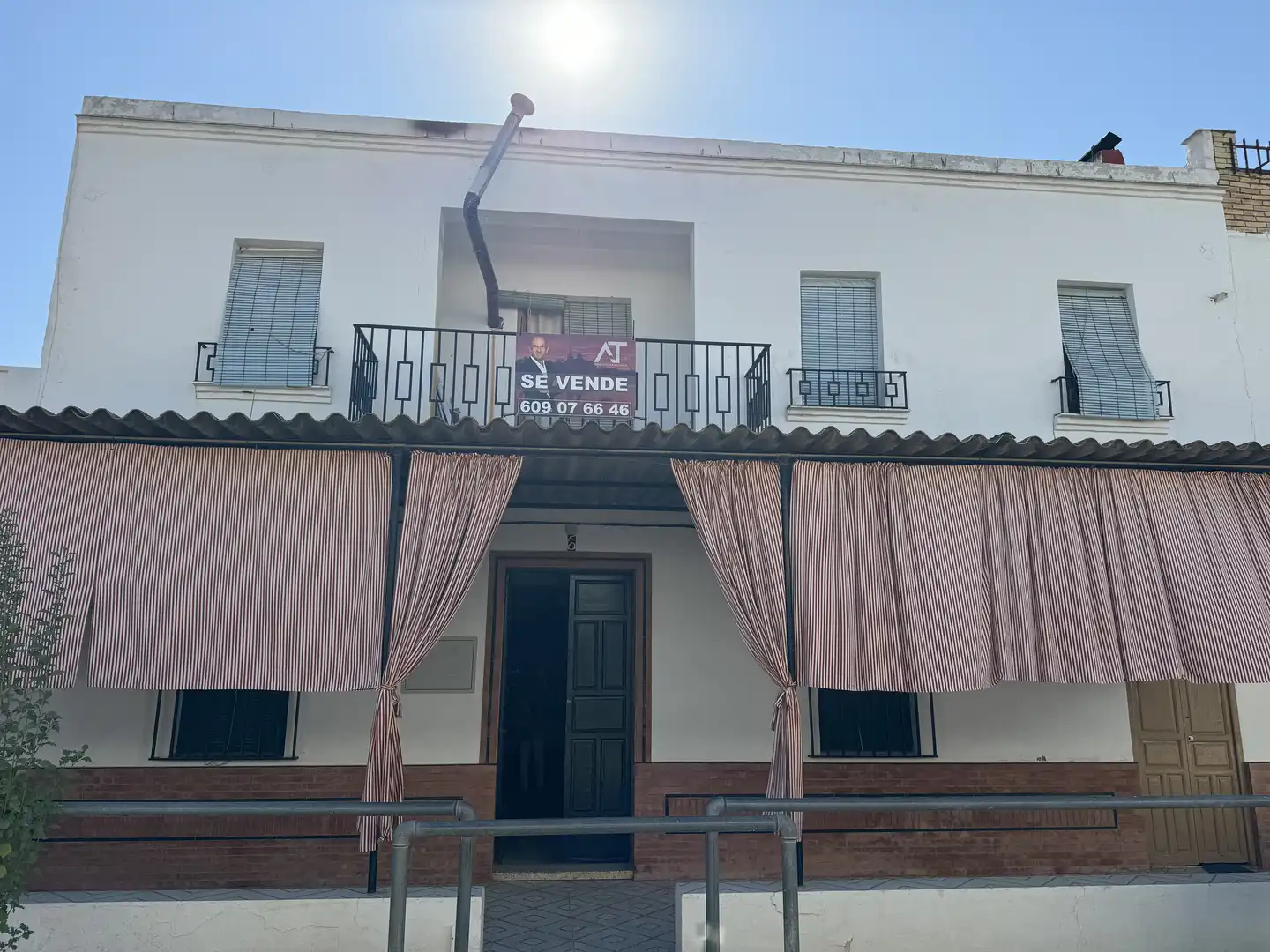 Vista exterior de Casa o chalet en venta en Almonte con Jardín privado, Terraza y Amueblado