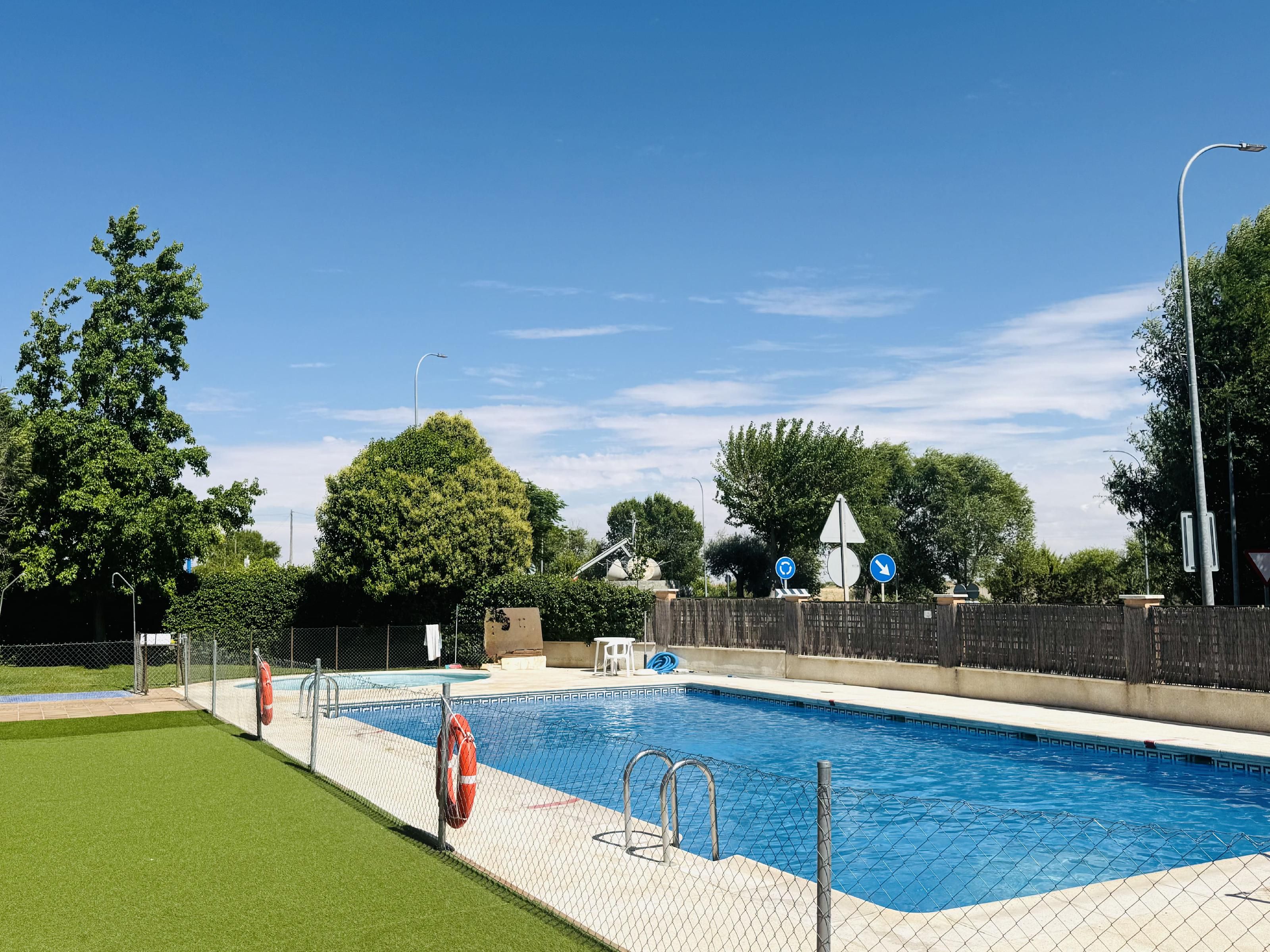 Swimming pool of Apartment for sale in Yepes  with Air Conditioner, Heating and Private garden