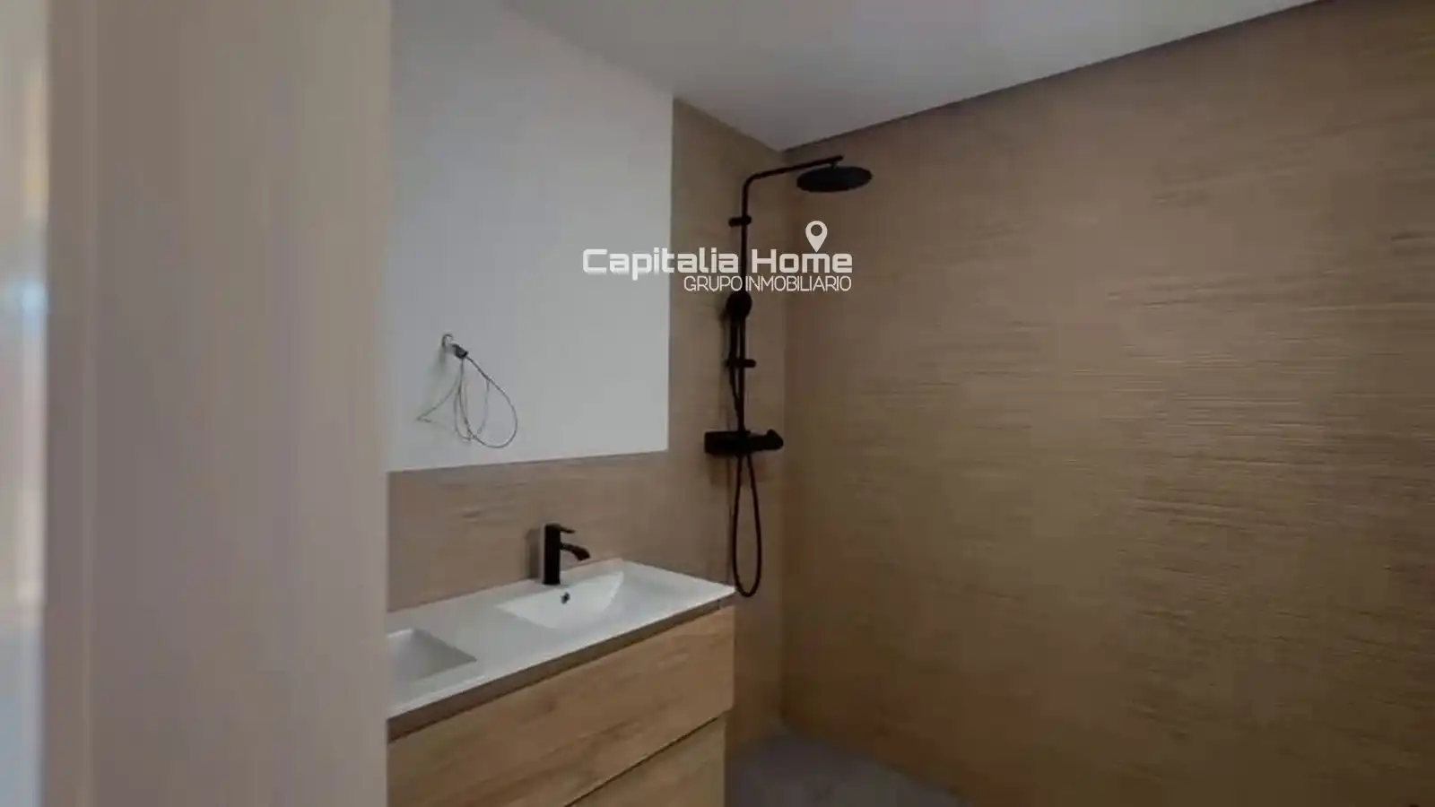 Bathroom of Attic for sale in Alcoy / Alcoi  with Terrace and Storage room