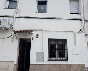 Vista exterior de Casa o xalet en venda en Figueres amb Aire condicionat, Calefacció i Terrassa