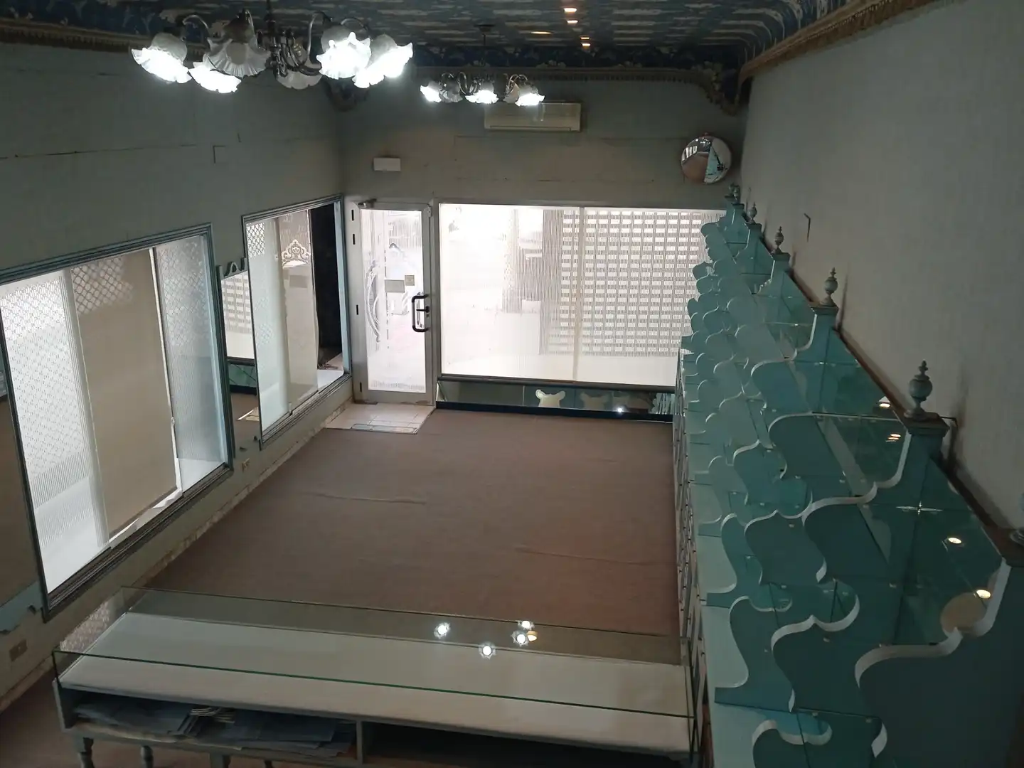 Local comercial de lloguer a Centro