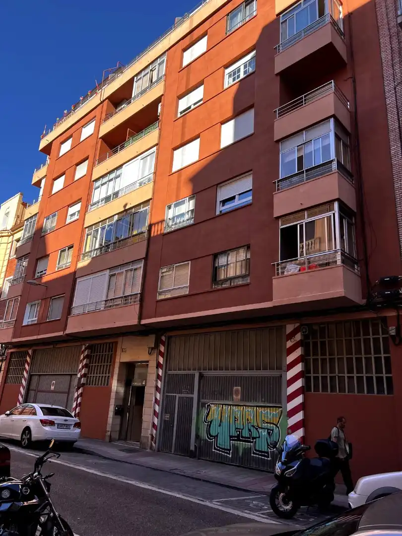 Pis amb ascensor en venda a Calle de Portugal