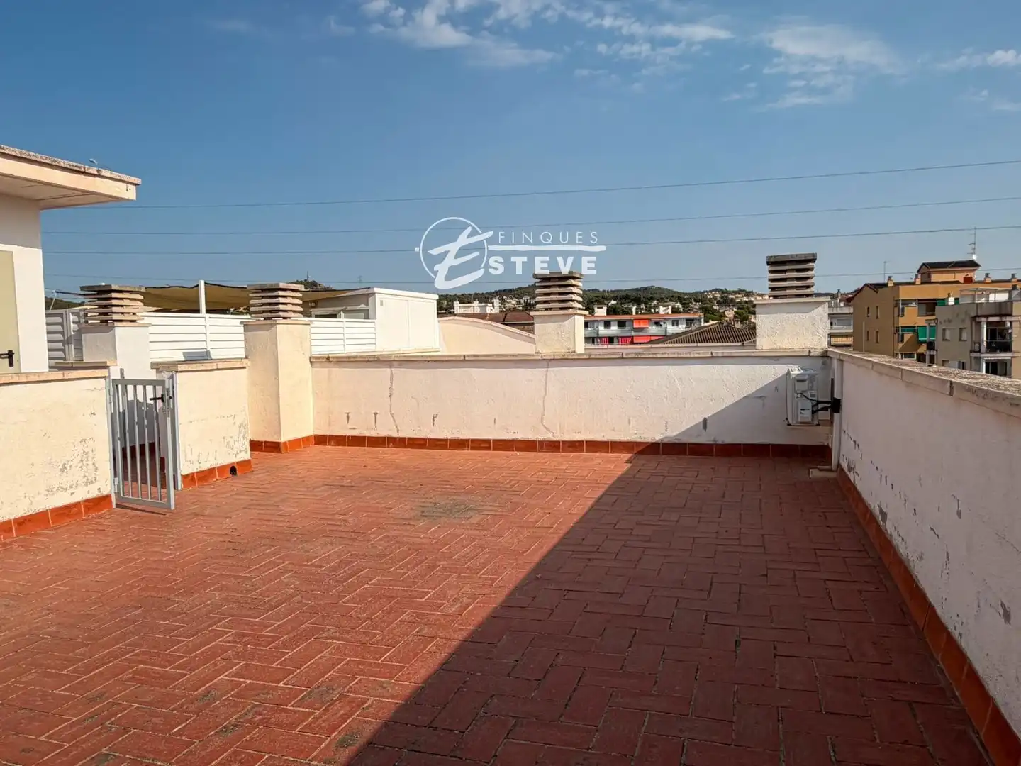 Terrasse von Dachboden zum Verkauf in Calafell mit Klimaanlage, Heizung und Terrasse
