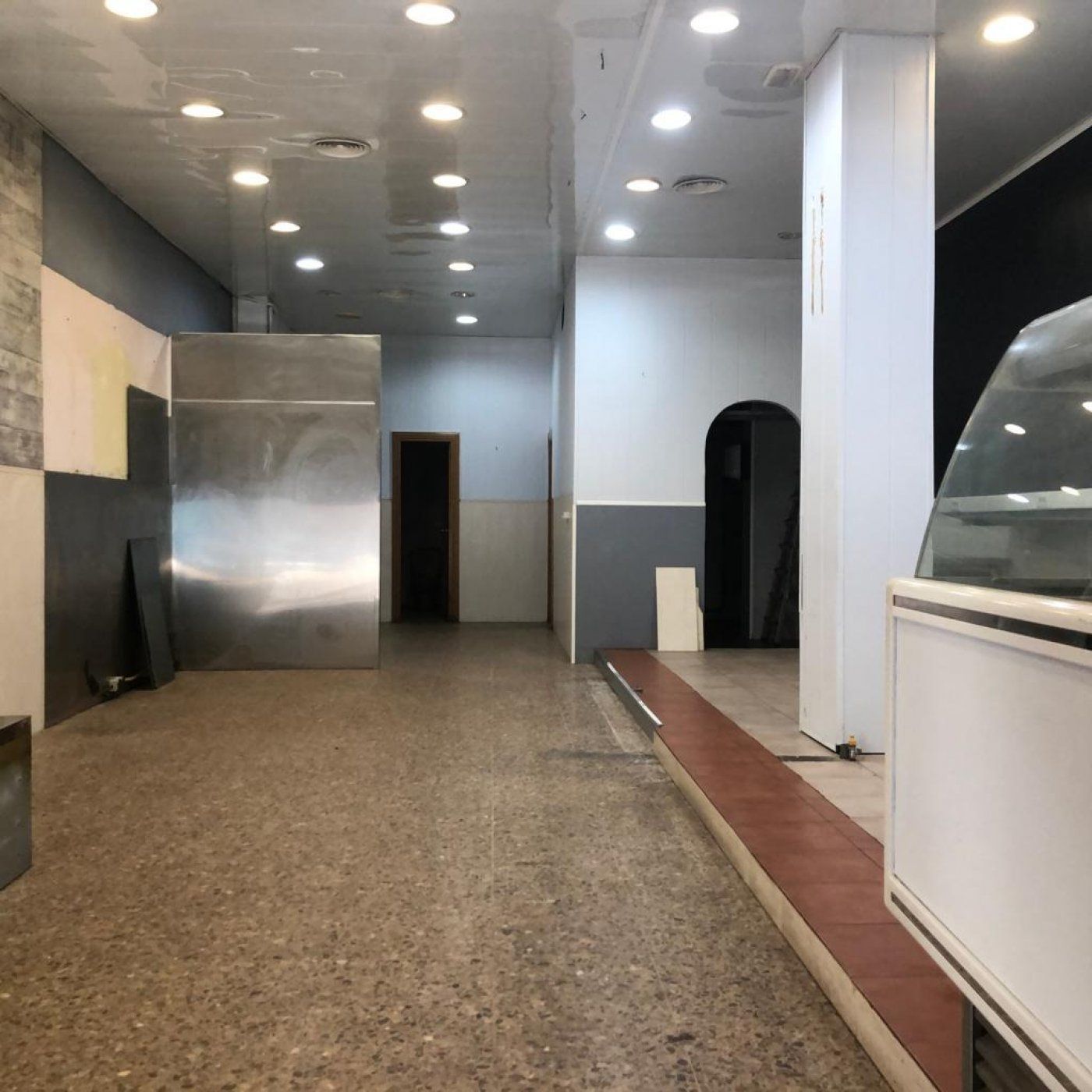 Local de lloguer en Viladecans amb Aire condicionat