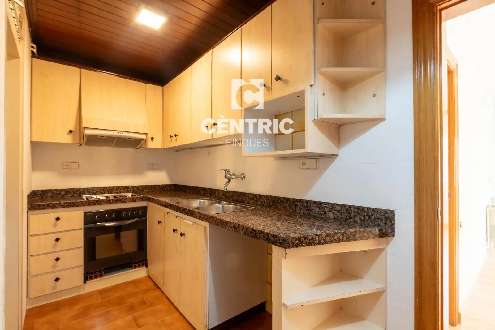 Cocina de Piso en venta en Terrassa con Terraza