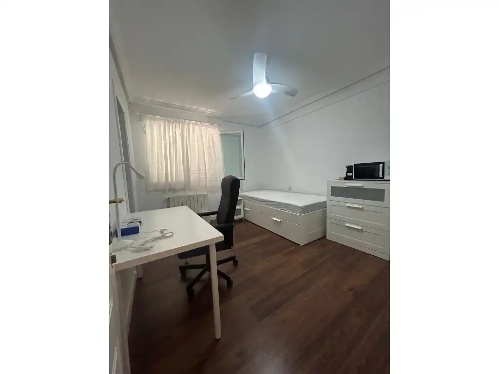 Habitación en Calle Francisco Pizarro, Villanueva de la Cañada ciudad