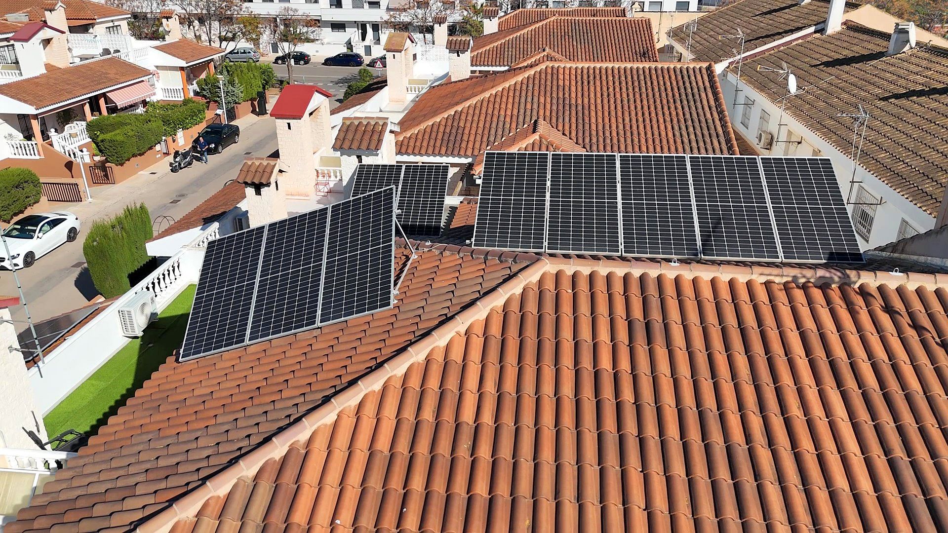 Vista exterior de Casa adosada en venda en Cartagena amb Aire condicionat, Calefacció i Jardí privat