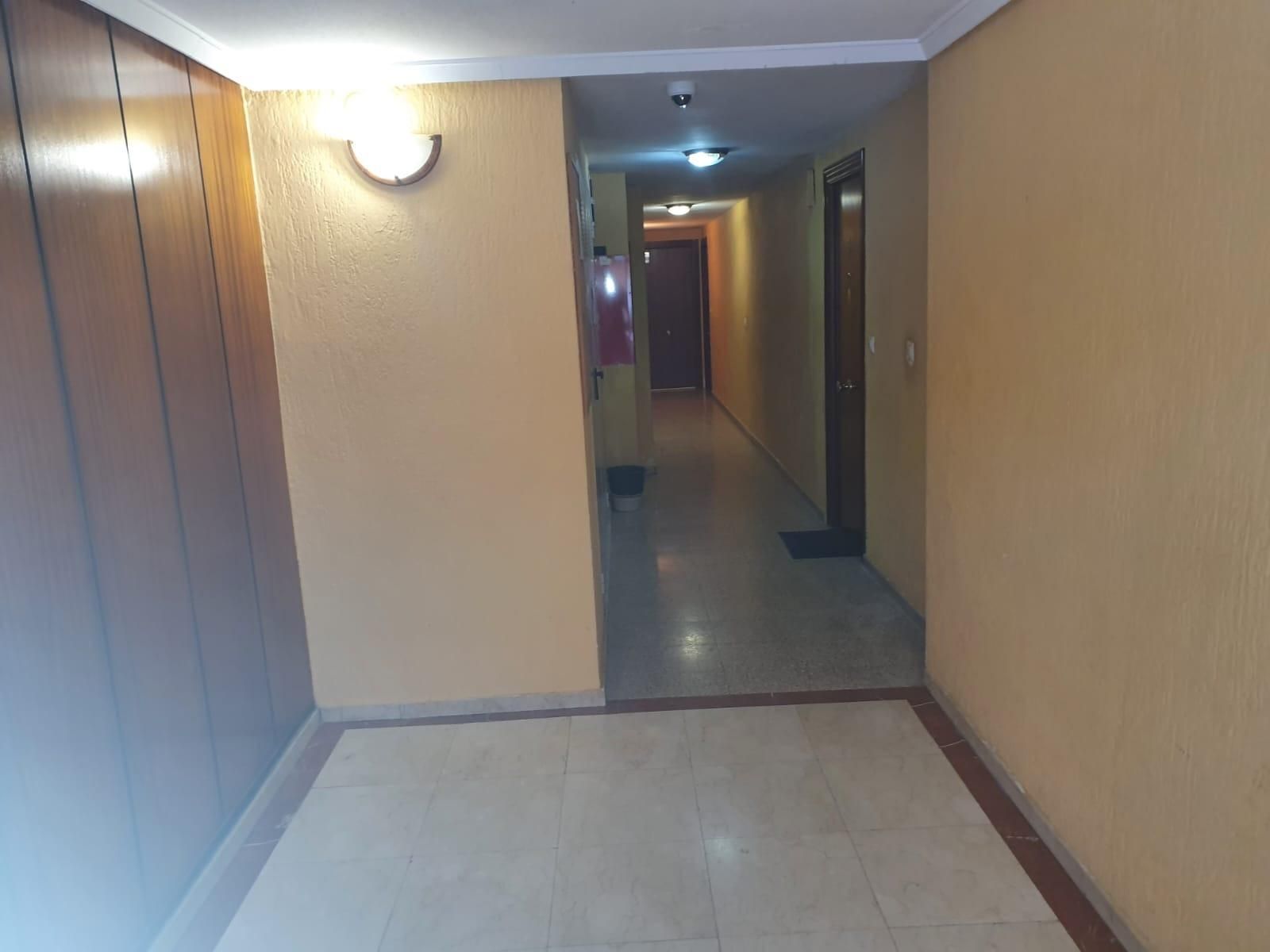 Flat for sale in Alicante / Alacant  with Terrace, Furnished and Balcony