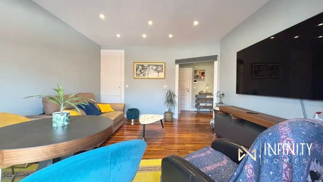 Living room of Flat for rent in Bilbao   with Heating and Terrace