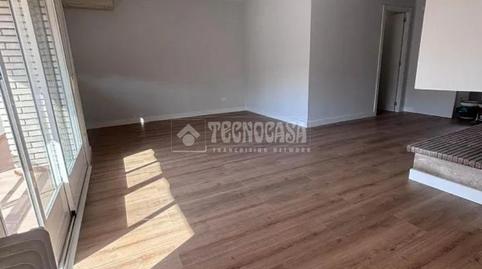 Photo 5 of Flat to rent in C. de Isla Cristina, Valdezarza, Madrid