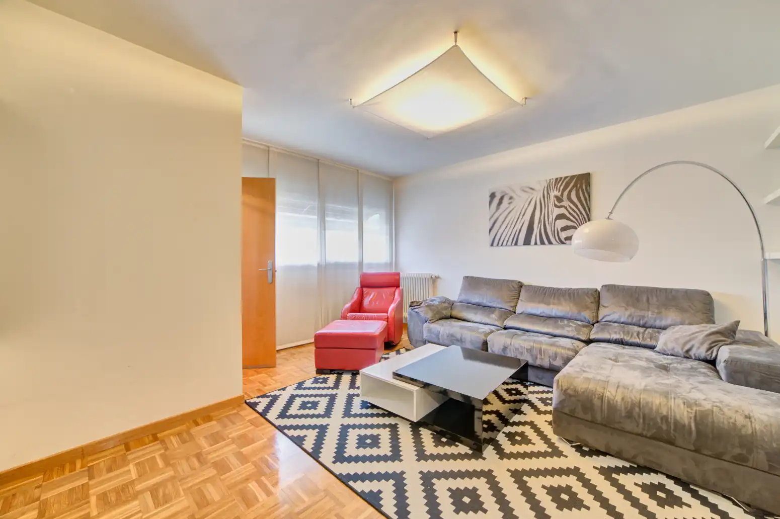 Sala de estar de Piso de alquiler en  Pamplona / Iruña con Calefacción, Parquet y Trastero