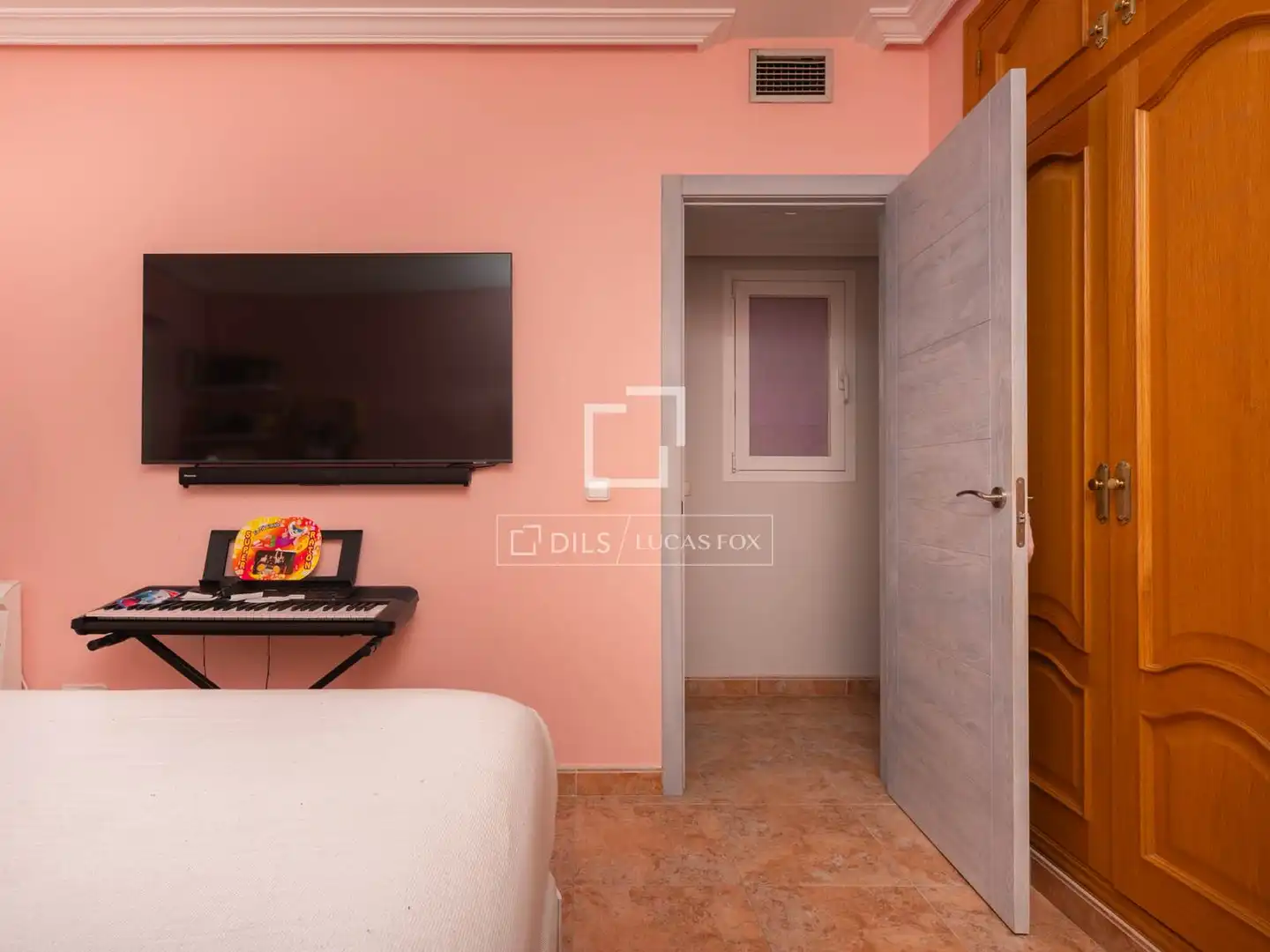 Bedroom of Flat for sale in Santa Eulària des Riu  with Air Conditioner and Furnished
