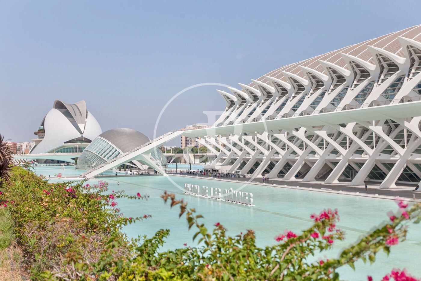 Exterior view of Flat for sale in  Valencia Capital  with Air Conditioner, Heating and Private garden