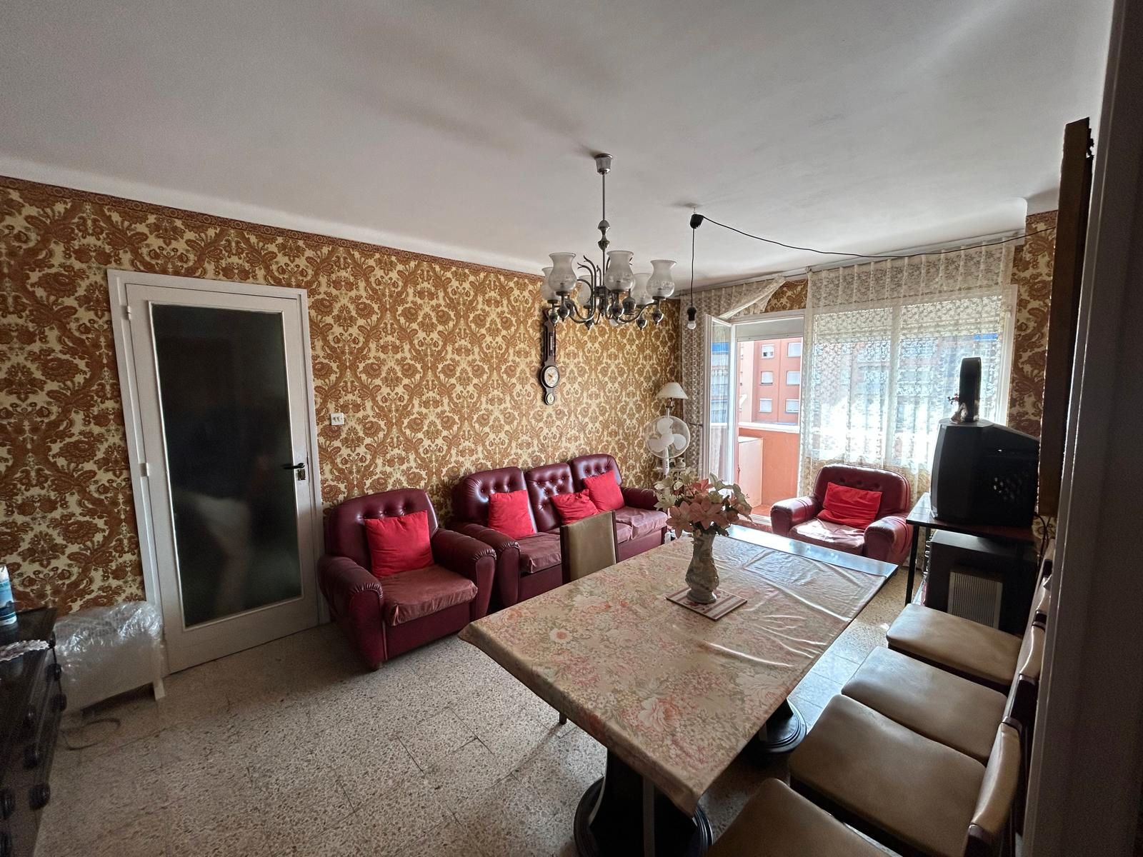Living room of Flat for sale in Sabadell  with Balcony