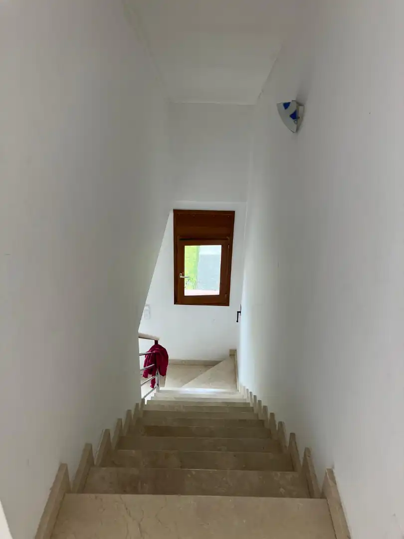 Maisonette zum Verkauf in Avià mit Terrasse