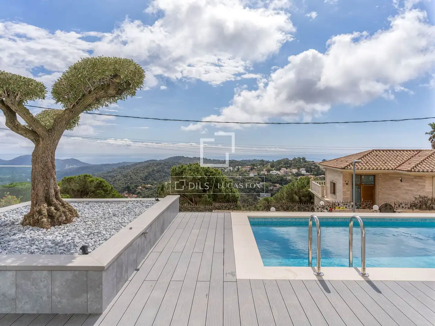 Swimming pool of Houses for sale in Lloret de Mar  with Air Conditioner, Heating and Private garden