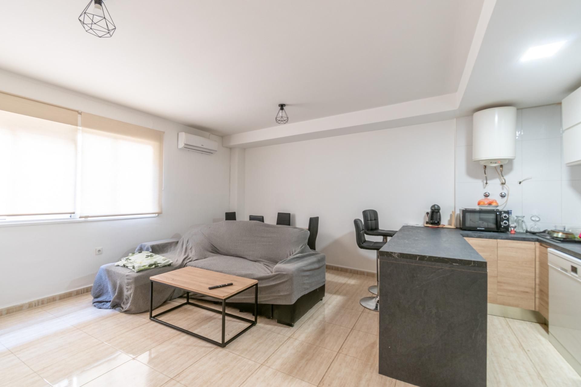 Wohnzimmer von Wohnungen zum verkauf in Las Gabias mit Heizung