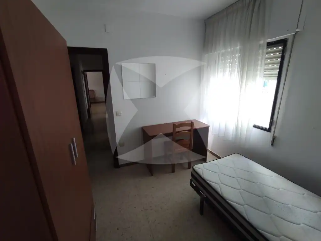 Bedroom of Flat for rent in Badajoz  with Terrace, Furnished and Oven