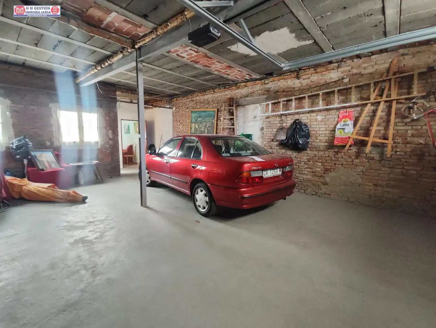 Parking de Casa o chalet en venta en Alcázar de San Juan con Aire acondicionado, Calefacción y Piscina