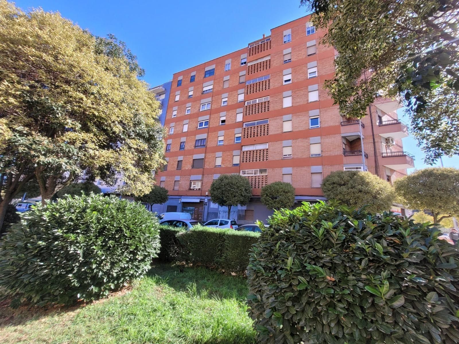 Exterior view of Flat for sale in Salamanca Capital