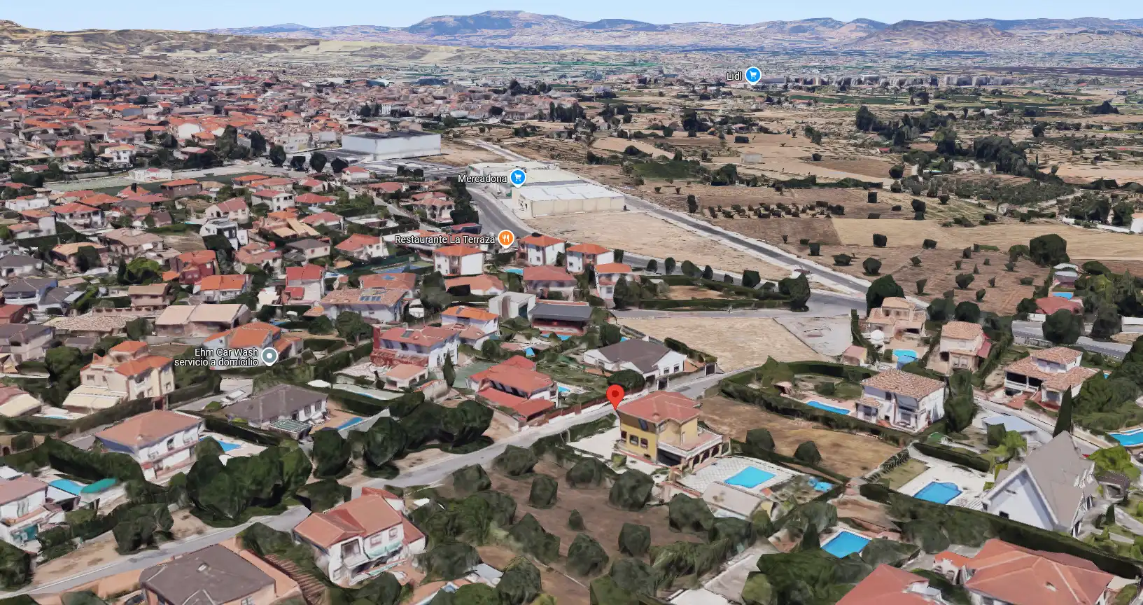 Vista exterior de Casa o xalet en venda en Villa de Otura amb Jardí privat, Terrassa i Piscina