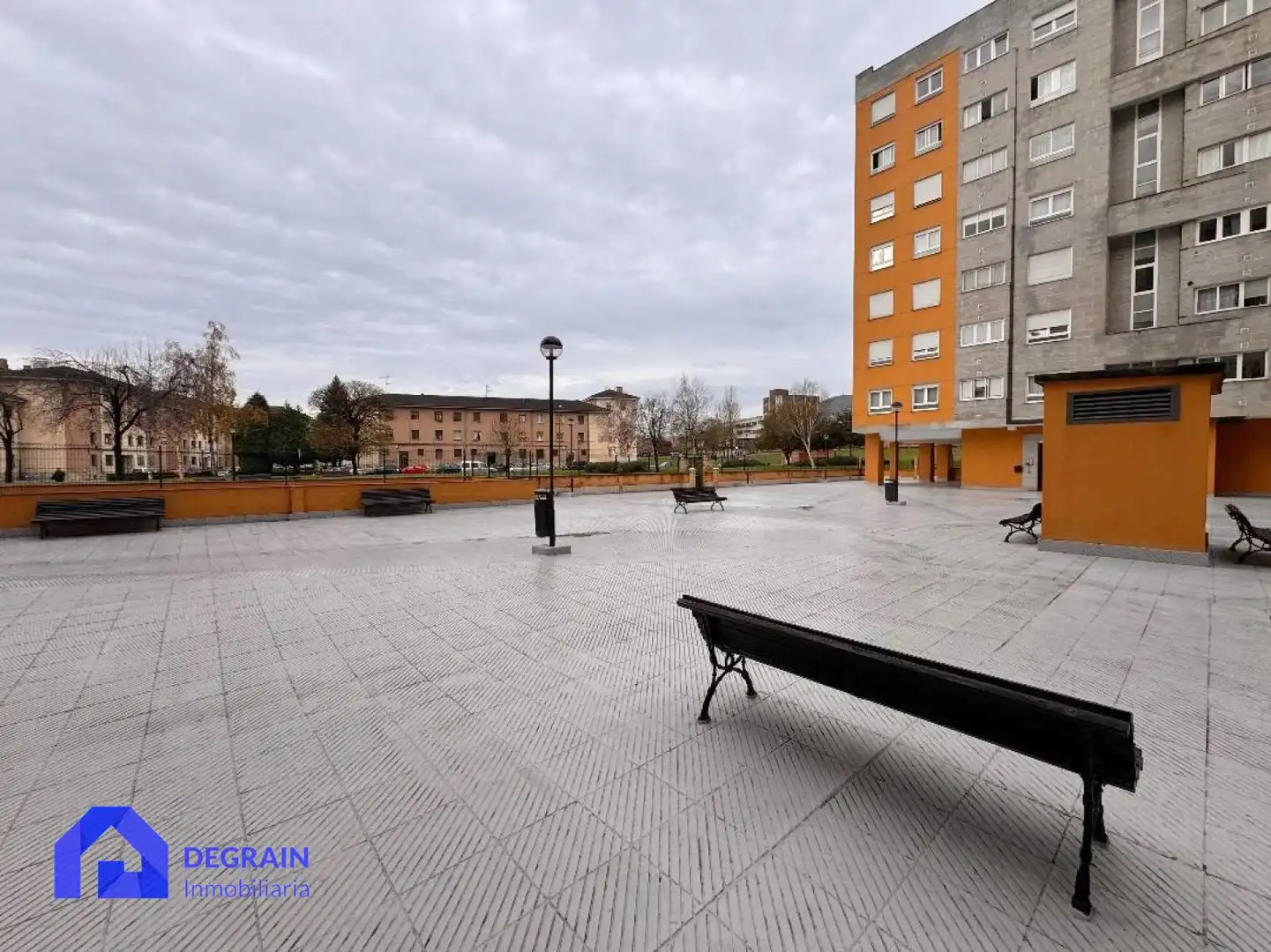 Local comercial en venta en Noreña, imagen 2