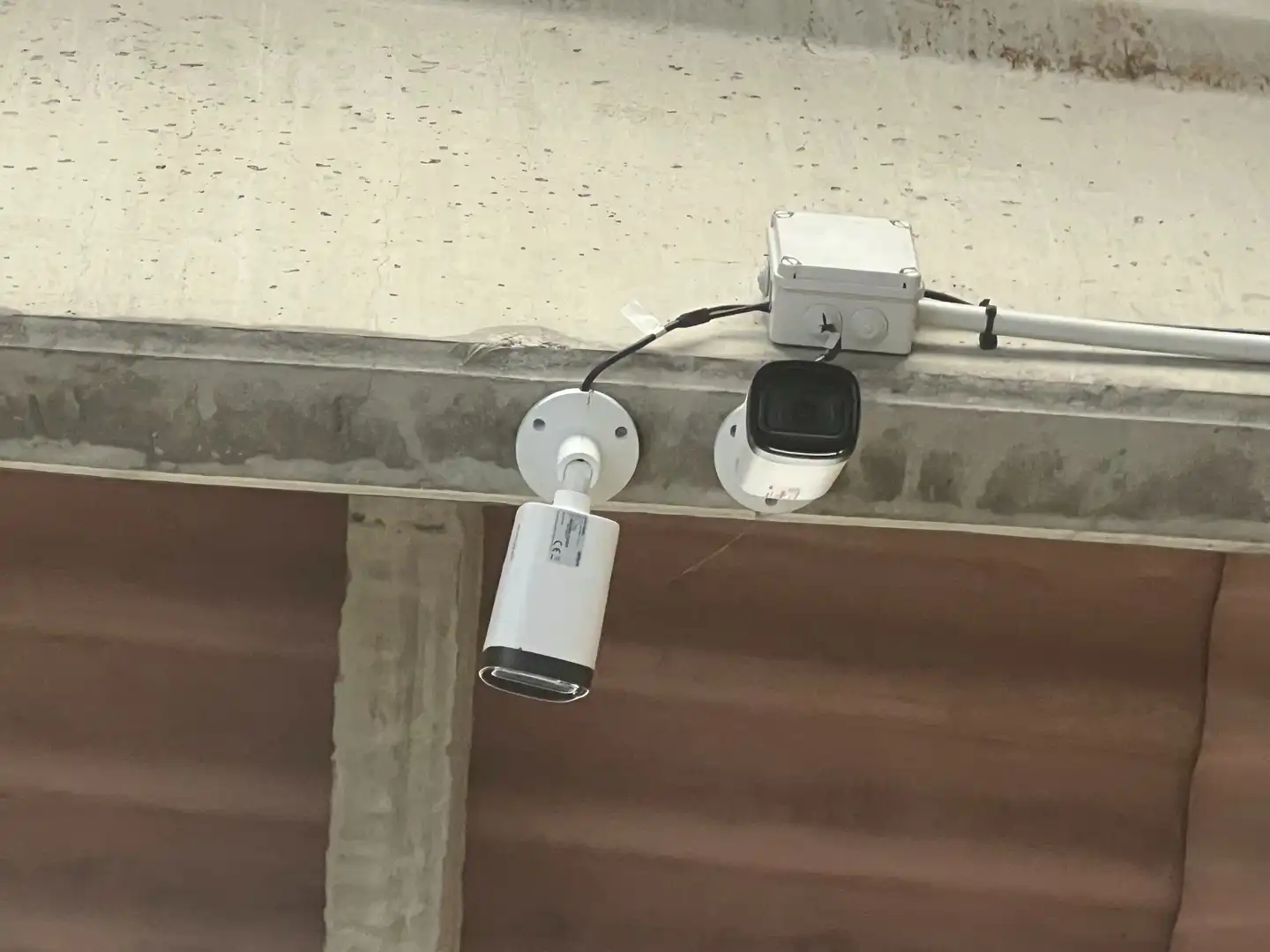 Terrassa de Nau industrial de lloguer en Ames amb Alarma