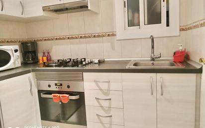 Kitchen of Flat for sale in L'Hospitalet de Llobregat  with Air Conditioner