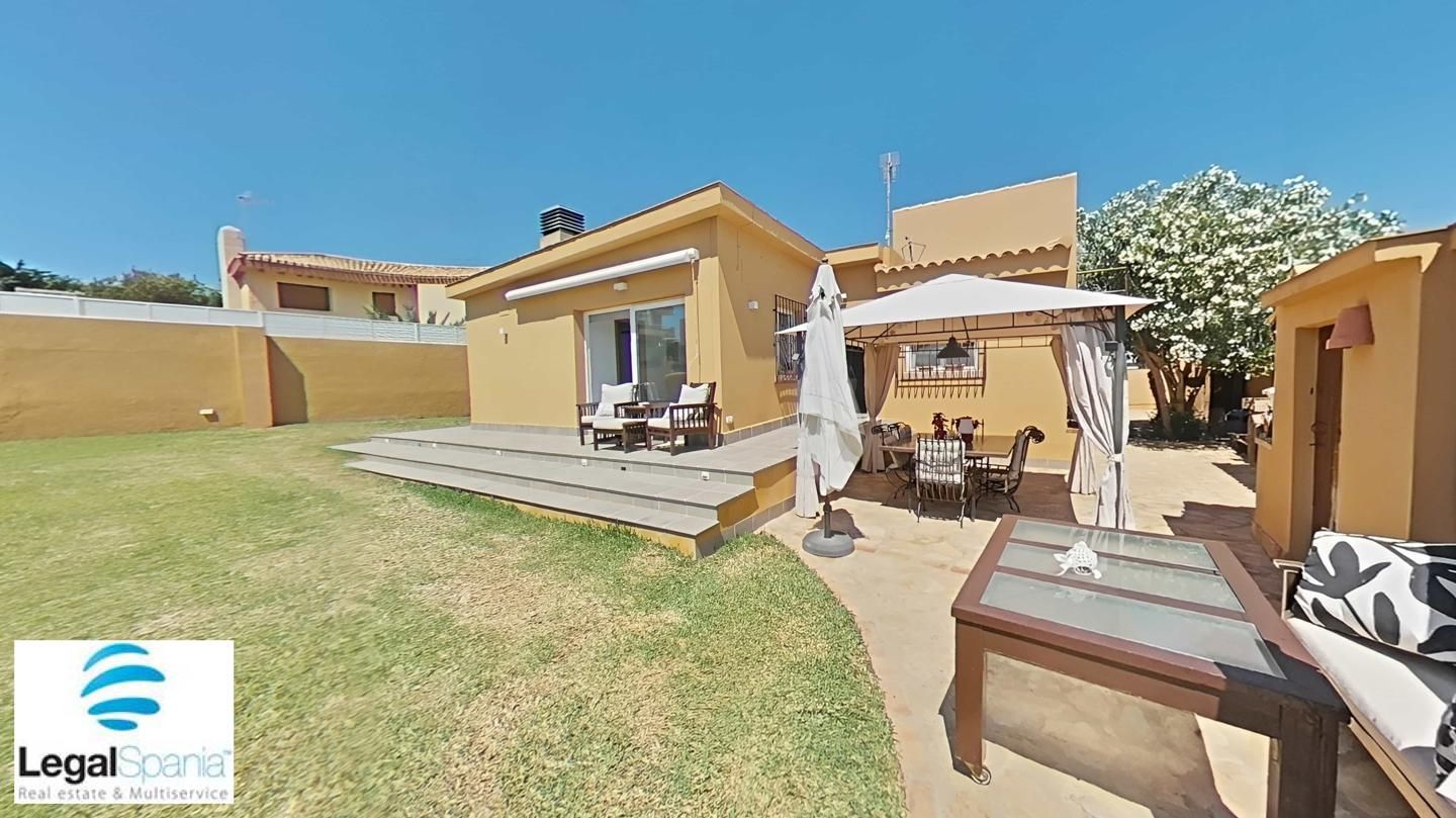 Garden of House or chalet for sale in Cartagena  with Air Conditioner, Heating and Private garden