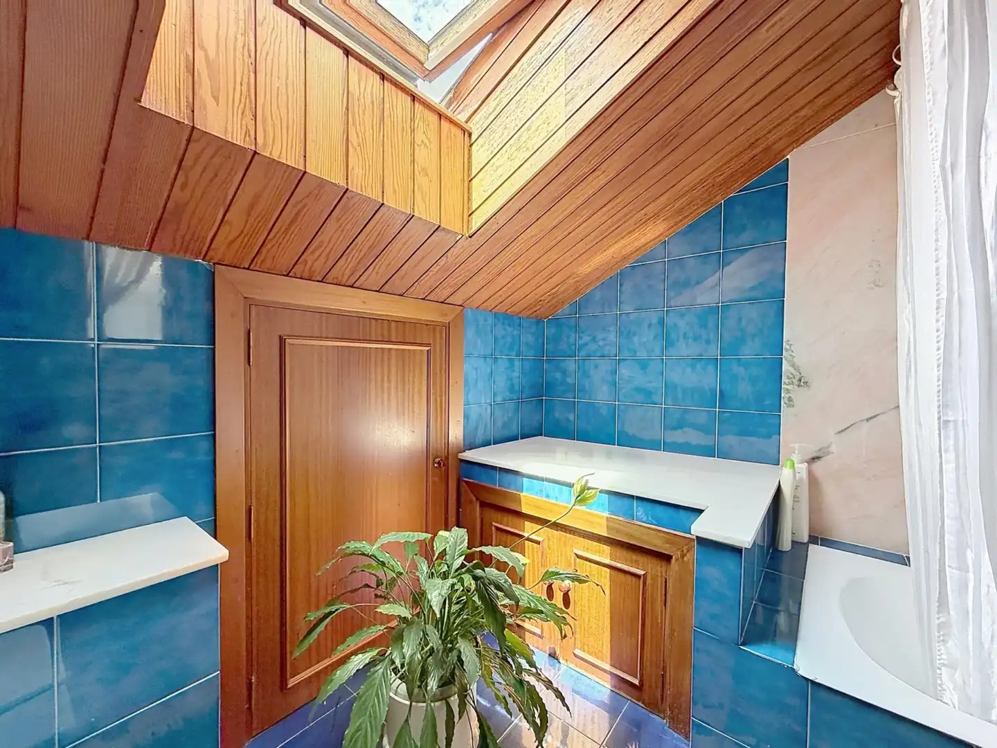 Bathroom of Duplexes for sale in Donostia - San Sebastián   with Heating, Terrace and Storage room