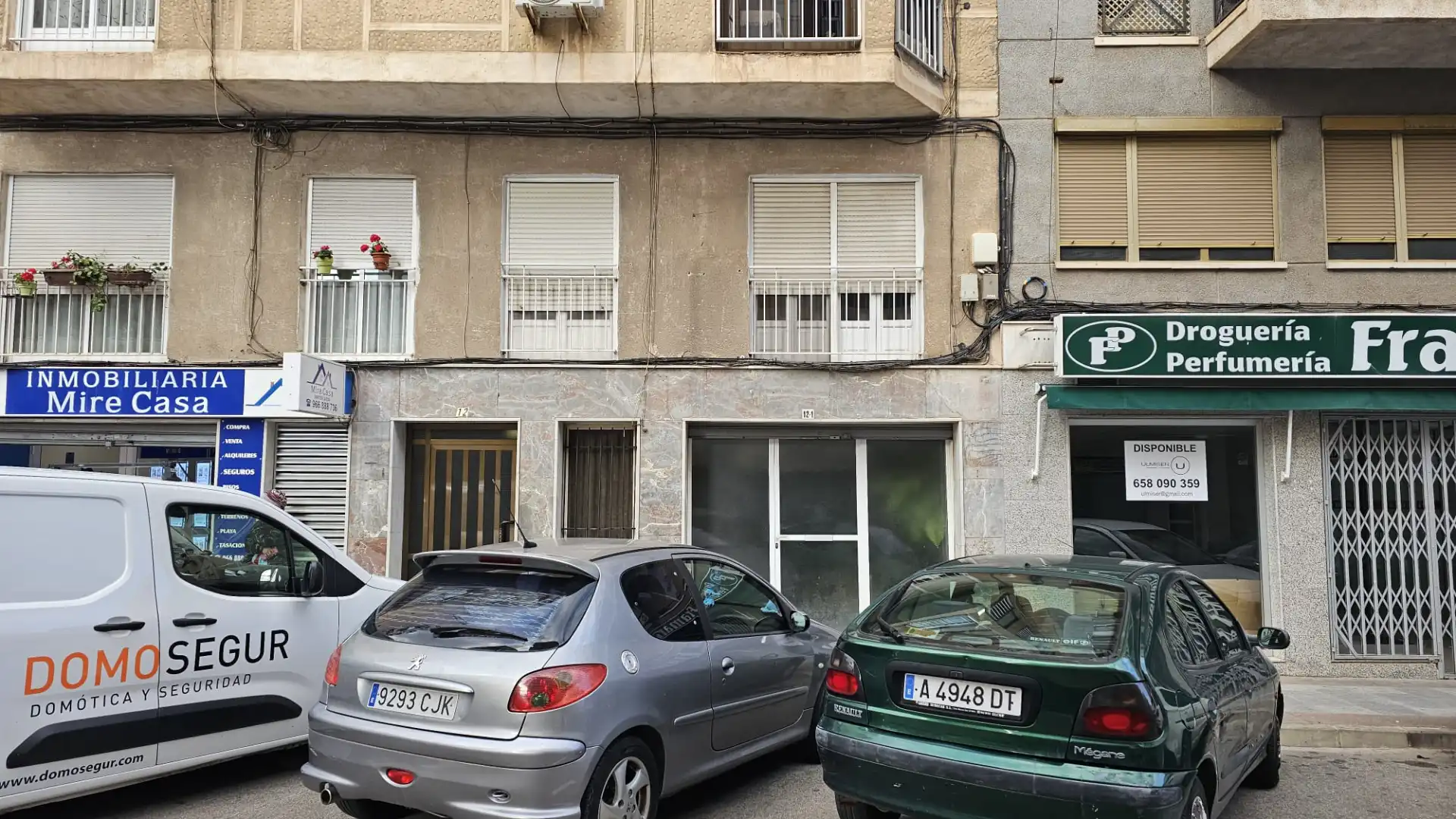 Local comercial en venta en Carrer José Díez Mora, imagen 10