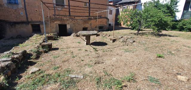 Casa adosada en Venta en Cuacos de Yuste