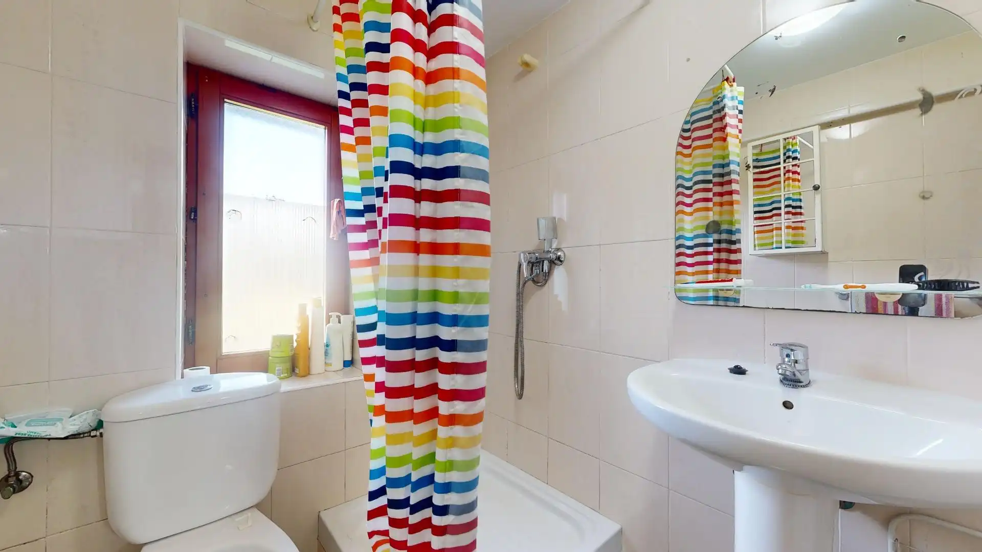 Bathroom of Houses for sale in Abanto y Ciérvana-Abanto Zierbena  with Heating