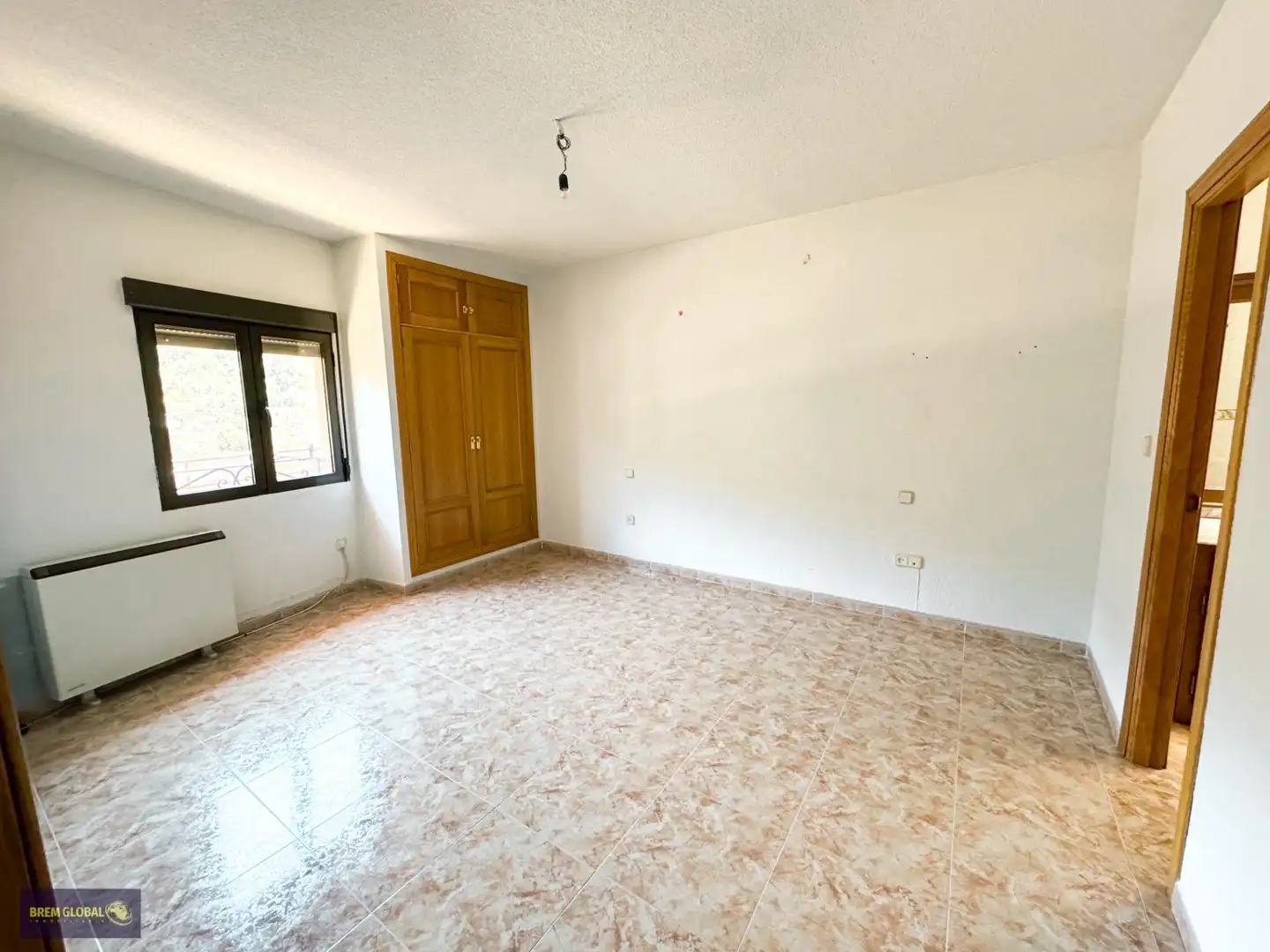 Detached homes for sale in Buitrago del Lozoya  with Heating, Storage room and Balcony