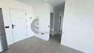 Habitación de Piso de alquiler en Fuengirola con Aire acondicionado, Terraza y Trastero