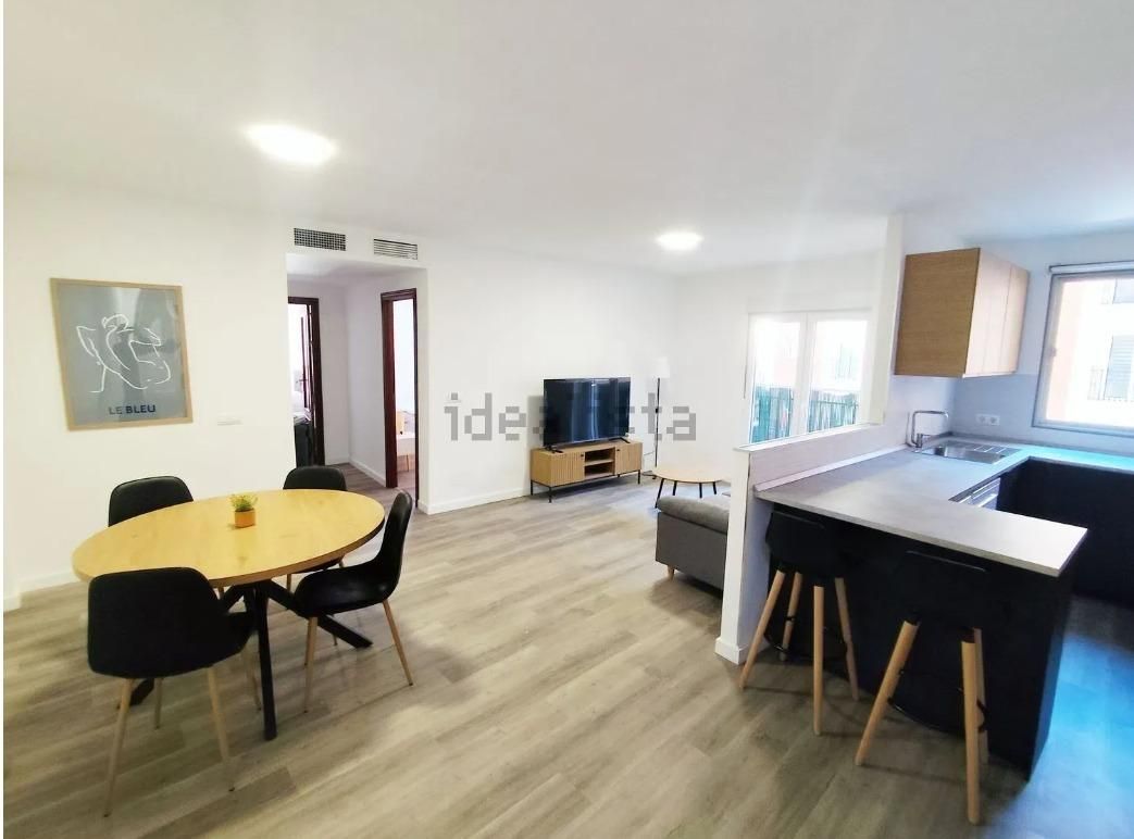 Exterior view of Apartment to rent in  Almería Capital  with Air Conditioner, Terrace and Balcony