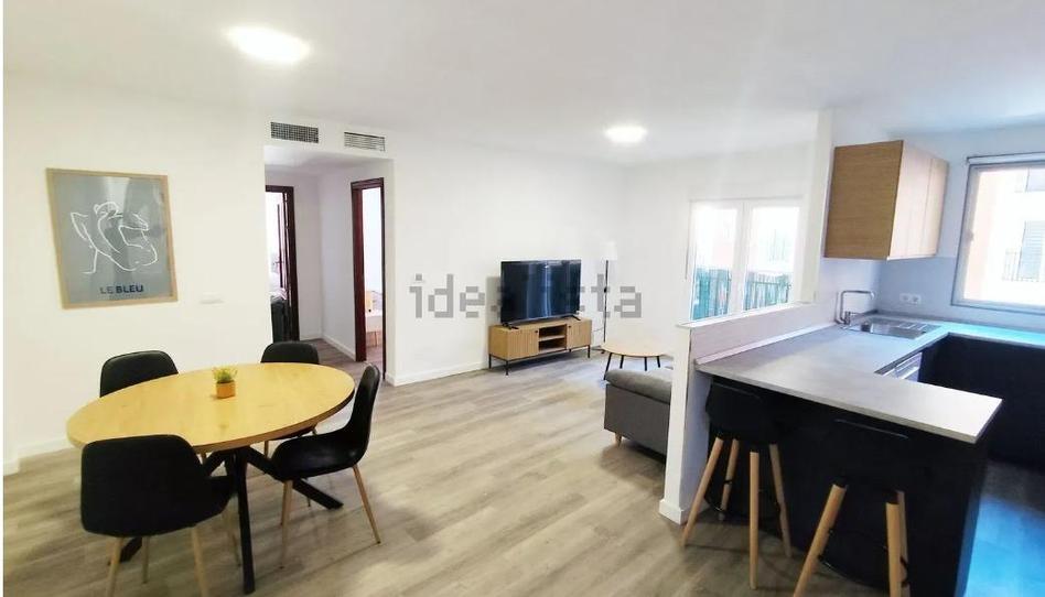 Foto 1 de Apartament de lloguer a Centro, Almería