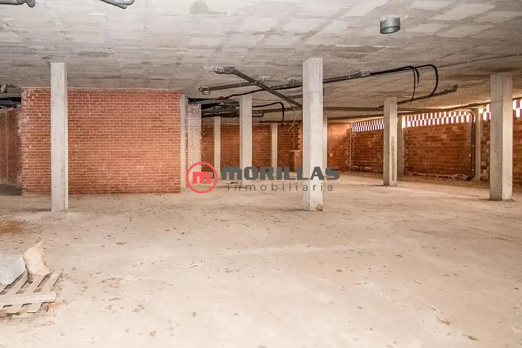 Local comercial en venda a Calle Leales 2, imagen 3