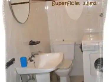Bathroom of Flat for share in Capiscol - Gamonal