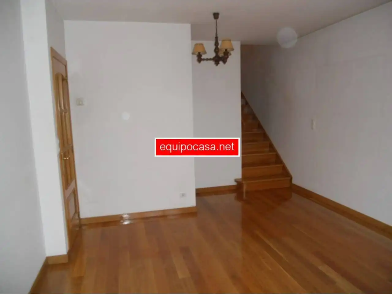 Dúplex en venta en Lugo con Calefacción, Terraza y Trastero