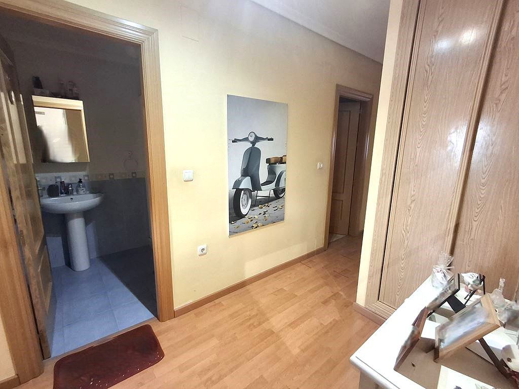Attic for sale in La Roda  with Heating, Terrace and Storage room
