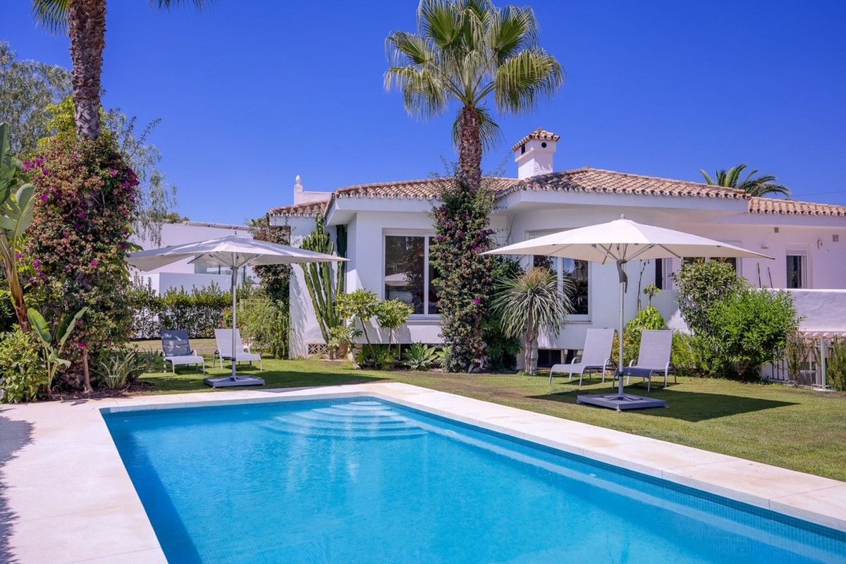 House or chalet to rent in N/A, Marbesa
