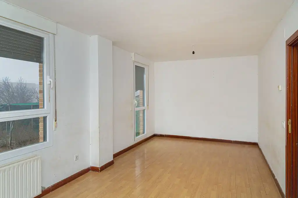 Sala de estar de Casa adosada en venta en Fustiñana con Calefacción