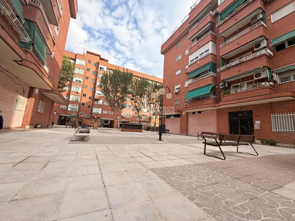 Local comercial en venda a Villaverde, imagen 8