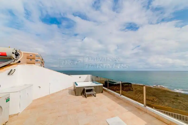 Chalet con terraza en venta en Playa de los Locos, imagen 50