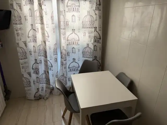 Menjador de Àtic en venda en Girona amb Calefacció, Forn i Microones