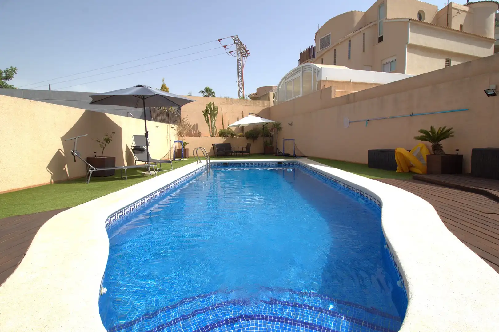 Piscina de Casa o xalet en venda en Cartagena amb Aire condicionat, Terrassa i Traster