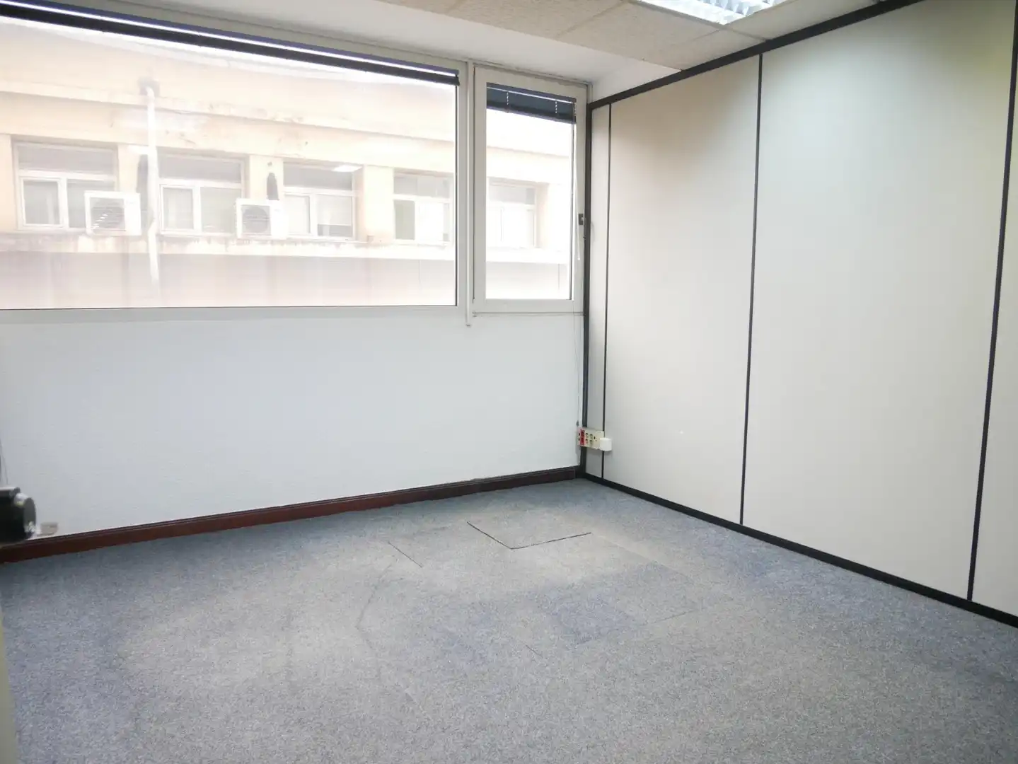 Büro zur Miete in Basauri  mit Klimaanlage und Heizung