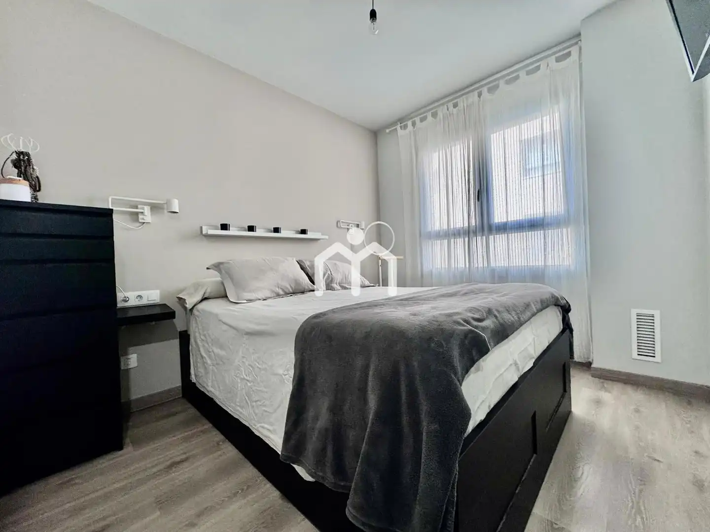 Habitación de Piso en venta en Badalona con Aire acondicionado, Calefacción y Terraza